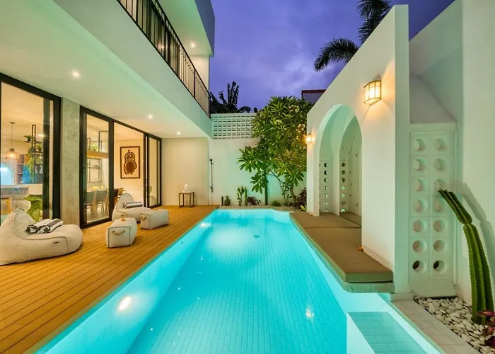 650M To Perenenan Beach! Lux 4Bd Villa With Rooftop Villa