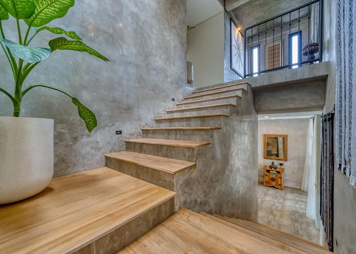 650M To Perenenan Beach! Lux 4Bd Villa With Rooftop Villa